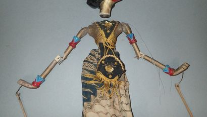 Marionnette traditionnelle à tringle à tête...