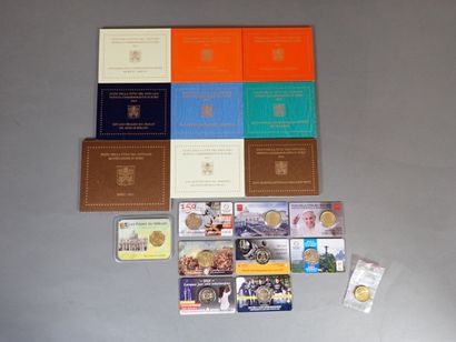Lot de huit pochettes de collection Stato...