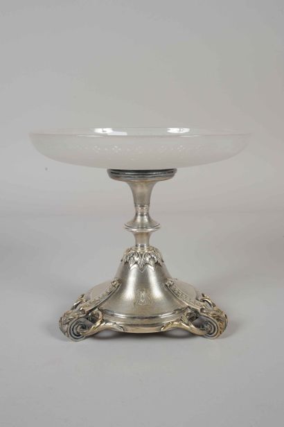 Coupe en bronze argenté et cristal taillé,...
