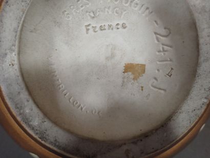 MOUGIN à Nancy et Gaston VENTRILLON Le Jeune...