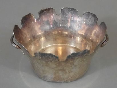 Rafraichissoir à verres en métal argenté,...