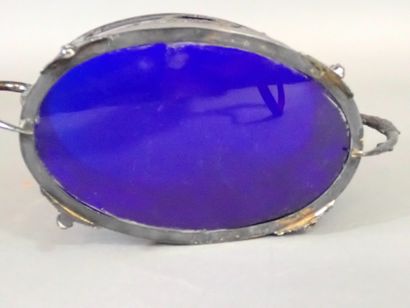 Jardinière de style néoclassique en verre...