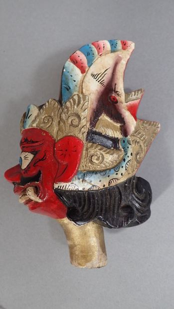 Marionnette traditionnelle à tringle à tête...