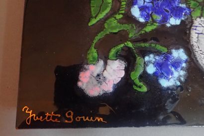 Yvette GOUIN (XXe siècle). Plaque en métal...