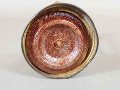 Petite cassolette en athénienne en bronze...
