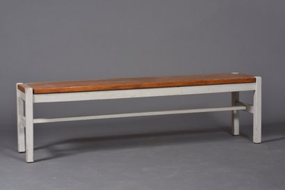 Ilmari TAPIOVAARA (1914-1999). Paire de bancs...