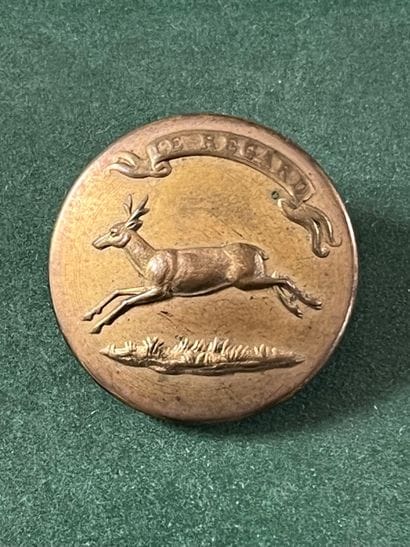 IDF. Bouton de tenue de l’équipage Dervaux...