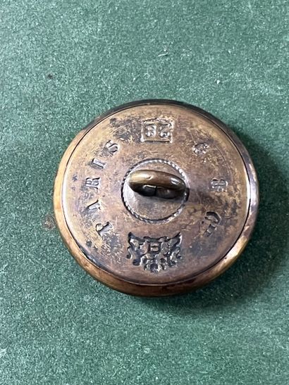 FC. Bouton de tenue du vautrait du Taillis...