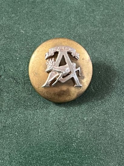 IDF. Bouton de gilet de l’équipage des Louvetains...