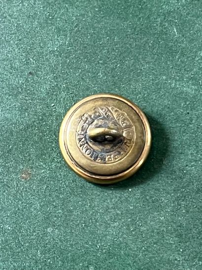 NIE. Bouton de gilet de l’équipage de la...