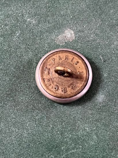 FC. Bouton de gilet de l’équipage de Soran...