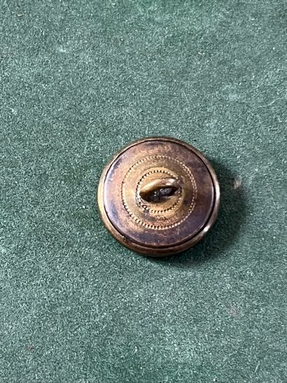 SO. Bouton de gilet du rallye Guiraud (1884-1901)...