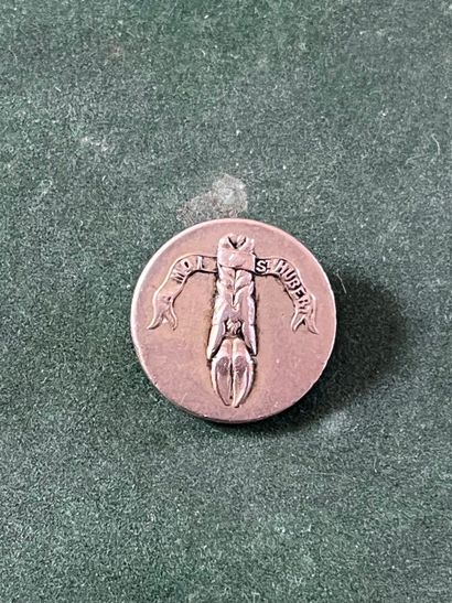 FC. Bouton de gilet de l’équipage de Soran...