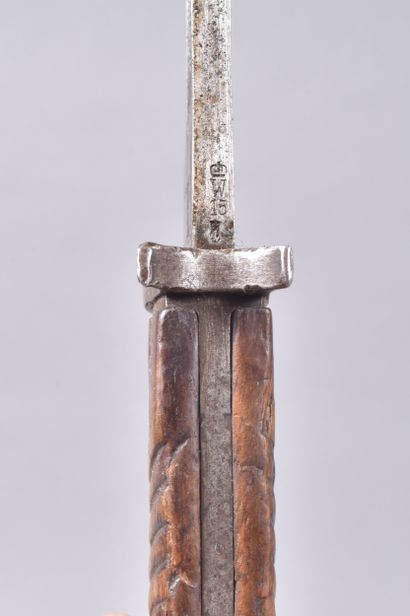 All. Sabre baïonnette mle 1898-05. Poignée...