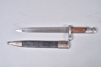 Espagne. Couteau baïonnette mle 1893. Poignée...