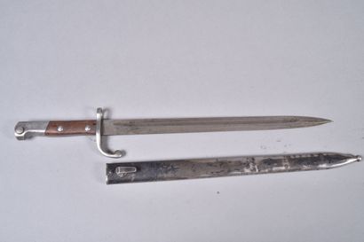 Brésil. Baïonnette modèle 1934. Poignée à...
