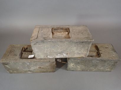 All- Trois caisses à munition pour MG 08,...