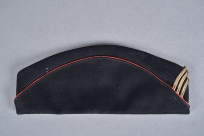 Fr- Bonnet de police modèle 1891 d’un capitaine...