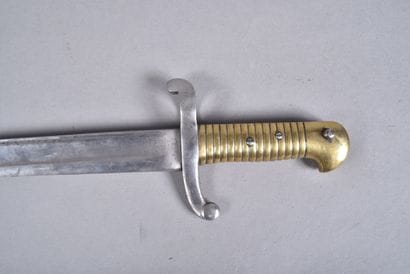Fr- Baïonnette modèle 1842. Poignée monobloc...