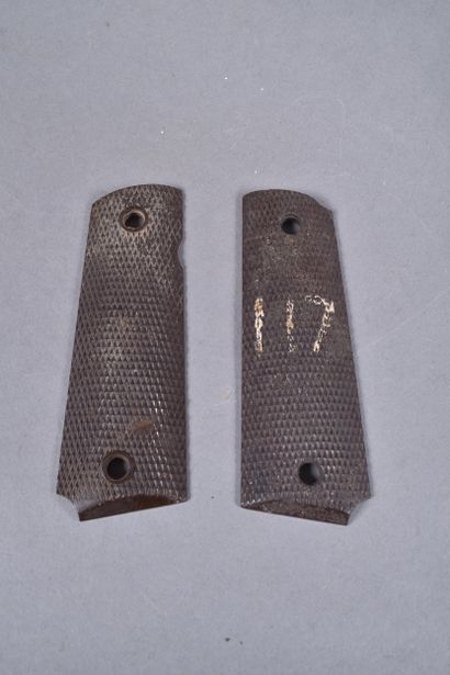 US-Paire de plaquettes pour pistolet Colt...