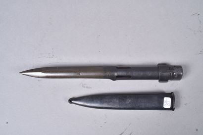 RDA- Baïonnette AKMI pour fusil d’assaut...