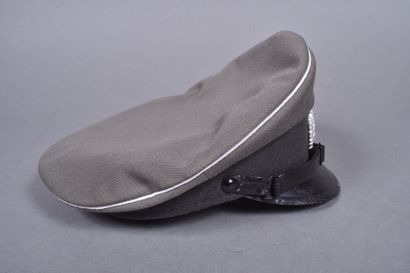 Casquette de carde du DRK (Croix rouge),...