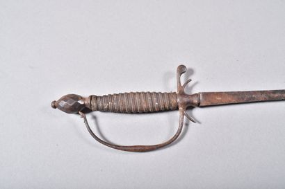 Épée de cour XVIIIème dite de deuil. Monture...