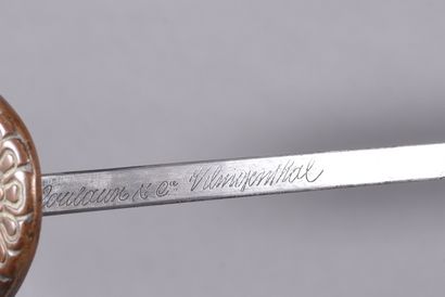 Sabre d’officier de cavalerie modèle 1882.
Monture...