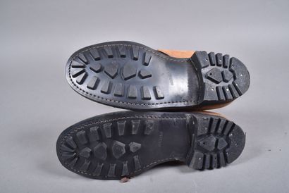 Paire de brodequins à jambière dite Rangers...
