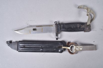RDA-- Baïonnette AKMI pour fusil d’assaut...