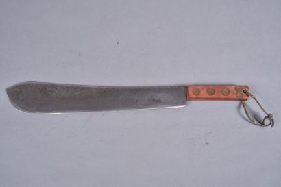 GB- Machette 227. Poignée en composition...