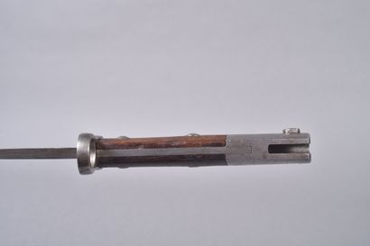 Brésil. Baïonnette modèle 1934. Poignée à...