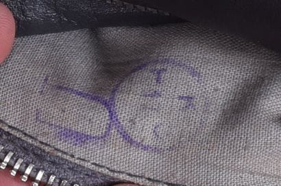 Manteau en cuir bleuté, avec sa ceinture...