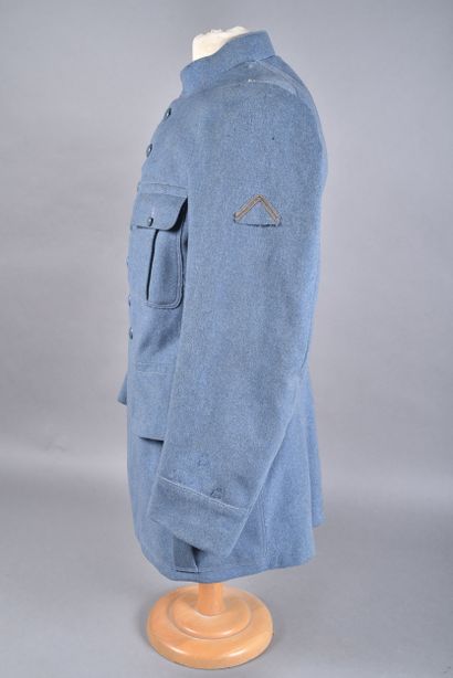 Ensemble d’officier d’artillerie composé...