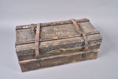 Fr- Malle règlementaire en bois recouvert...