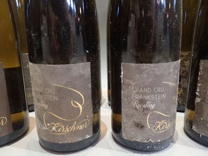12 bouteilles dont 11 bouteilles Riesling...