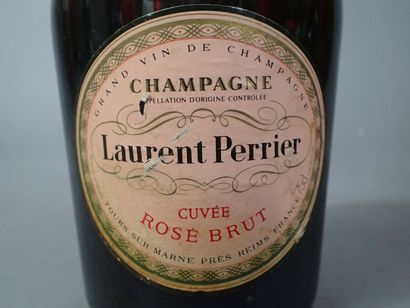 2 bouteilles Champagne Laurent Perrier Cuvée...