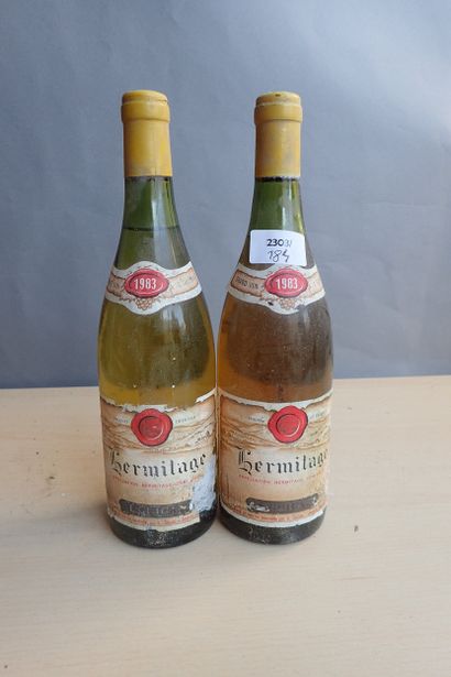 2 bouteilles Hermitage 1983 E. Guigal, étiquettes...