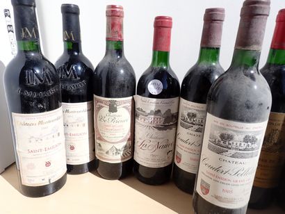 9 bouteilles comprenant un assortiment de...