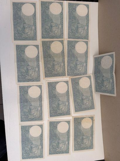 FRANCE - Ensemble de 13 billets de 10 francs...