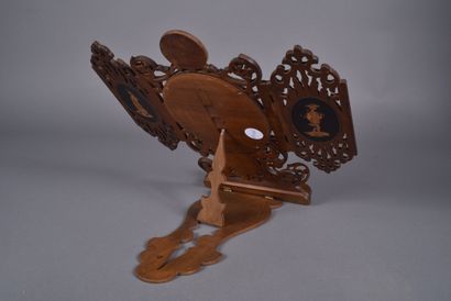 Miroir portatif de voyage formant triptyque...