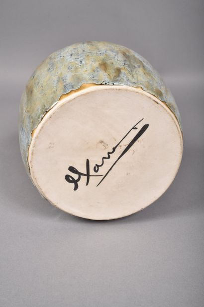 Jacques MARIE (1923- 1998). Vase en grés...