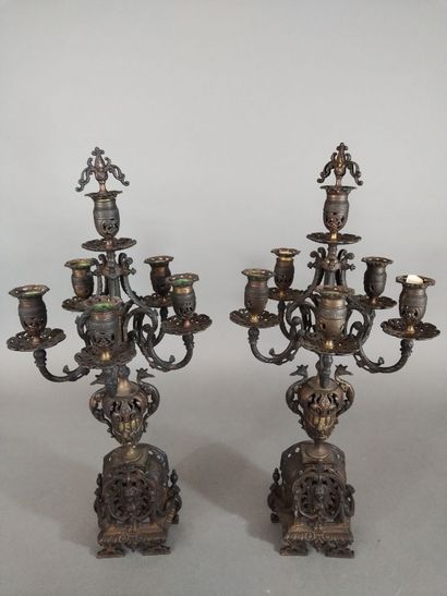 Garniture de cheminée en bronze de style...