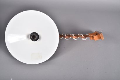 Applique en accordéon, abat-jour en tôle...