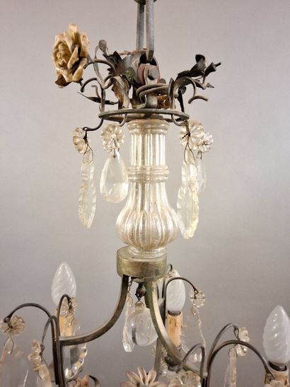 Lustre en métal à six bras de lumiere, la...