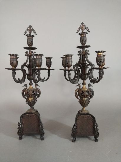 Garniture de cheminée en bronze de style...