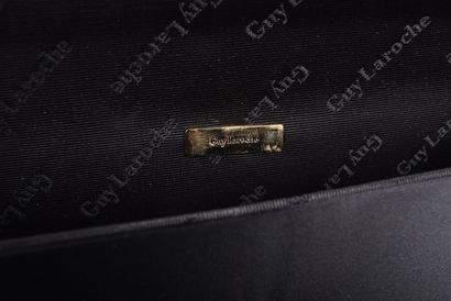 Guy LAROCHE, Sac du soir et porte-monnaie...
