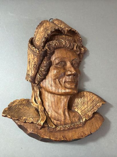 La Bretonne oh Tête féminine en bois naturel...