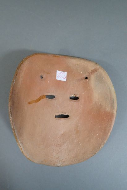 Lot de 2 masques en terre cuite comprenant...