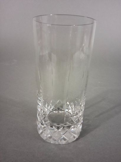 VERRERIE CHAUMETTE, Lot de 10 verres à liqueur...